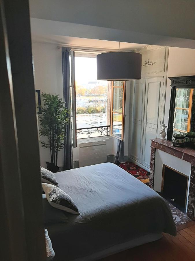 Et Au Pied Coule Une Riviere, Situation Et Vue Ideales Auxerre Eksteriør bilde